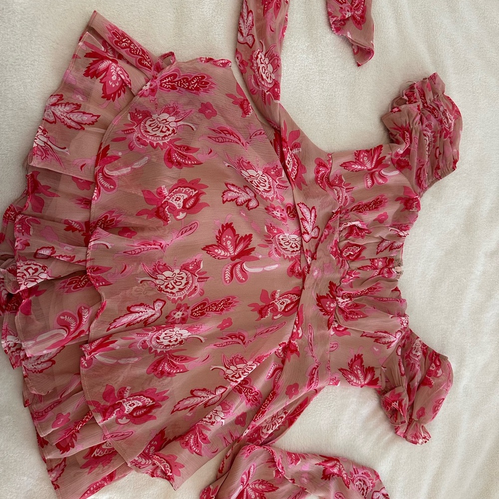 Selfie Leslie Pink Floral Mini Dress